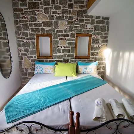 Theano Appartement Sarti